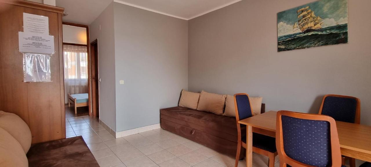 מדולין Sand Beach Apartment Idila מראה חיצוני תמונה