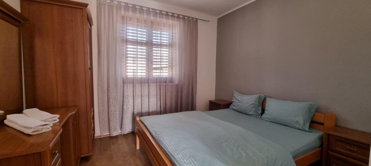 מדולין Sand Beach Apartment Idila מראה חיצוני תמונה
