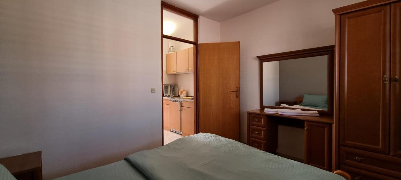 מדולין Sand Beach Apartment Idila מראה חיצוני תמונה