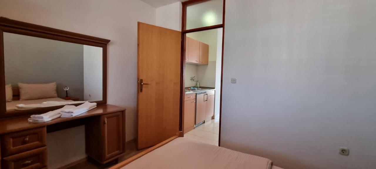 מדולין Sand Beach Apartment Idila מראה חיצוני תמונה
